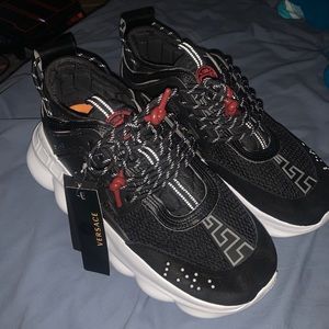 Versace Chain Reaction